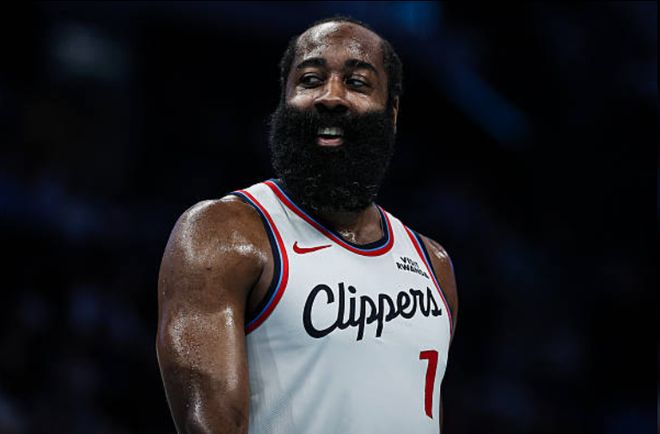 快船11月份仅2胜！哈登两战均轰40+分 卢指导：伤病困扰很正常