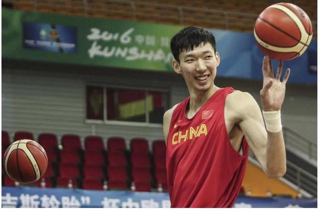 媒体人：四川为周琦开出600万全运合同，辽宁体育事业发展中心无力匹配