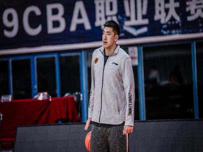 14点57分！山东篮协做出最新决定，山东男篮4人入围，2大国手驰援