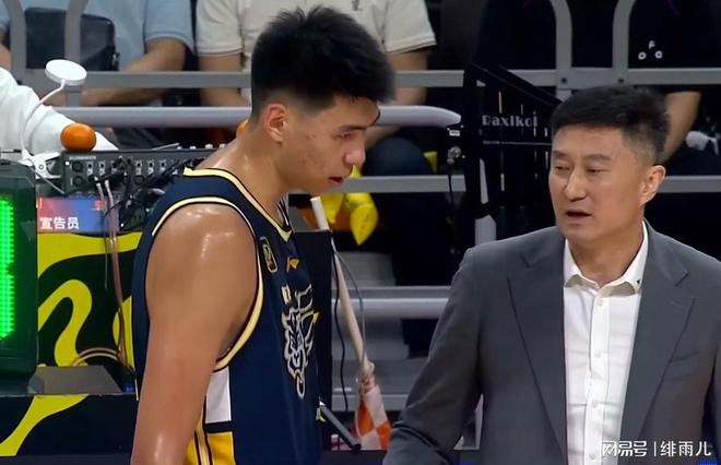 终于上位了！男篮“空间型内线”打服杜锋，保送广东队重返总决赛