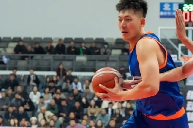 单场20分！辽宁2.15米新神塔大爆发 能接班韩德君？