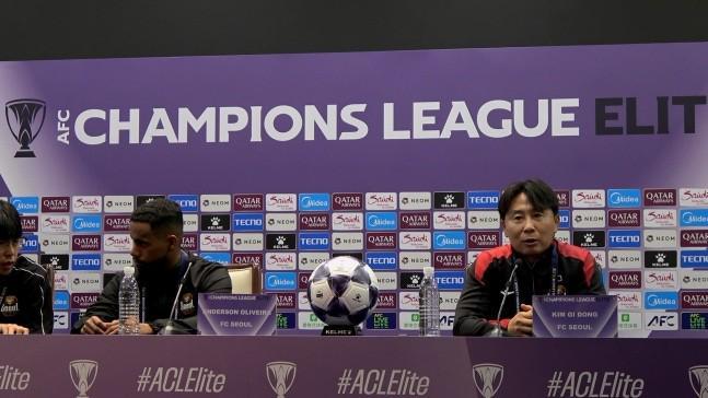 首尔主帅：中超球队更多依赖外援，K联赛则更注重团队协作