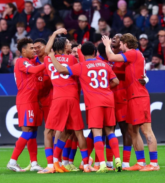 7:2！大巴黎全员皆兵，爆锤德甲冠军，力压国米阿森纳，登顶榜首