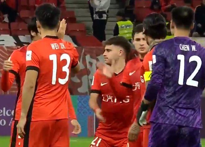 继续输！海港“抗日”又失败，主场净负5球，中超领头羊就这水平