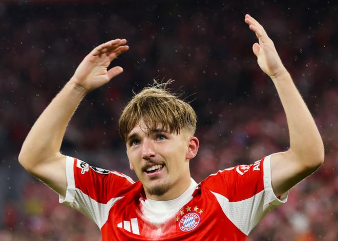 哈曼：卡尔的风格让我想起里贝里，他是未来最有前途球员之一