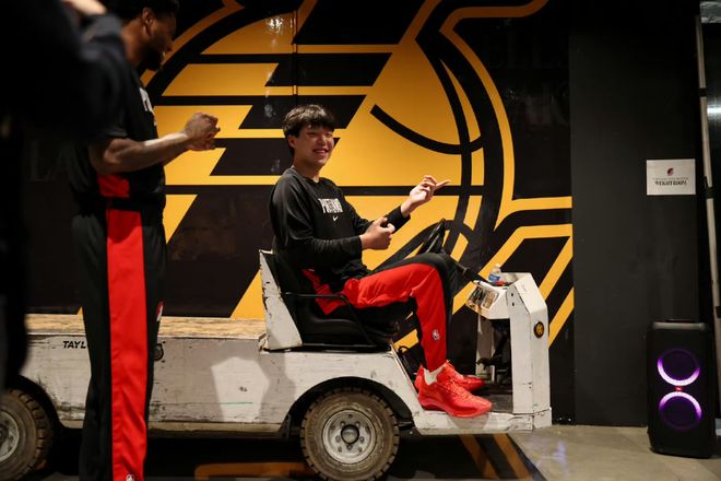 杨瀚森被叫“杨奶奶”，你们真的太过分了...