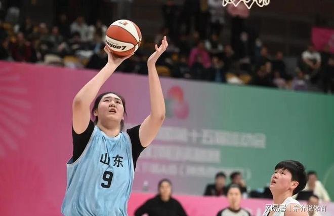 中国篮球又闹笑话，顶级比赛却不公开直播，球迷想支持都没办法