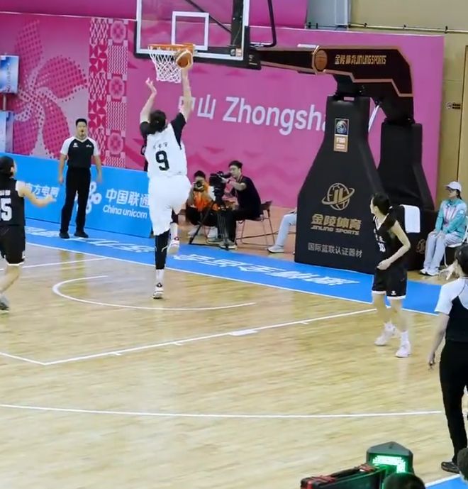 曆史首人！2.26米張子宇回應實戰暴扣太謙虛 三戰33中31僅45分鍾