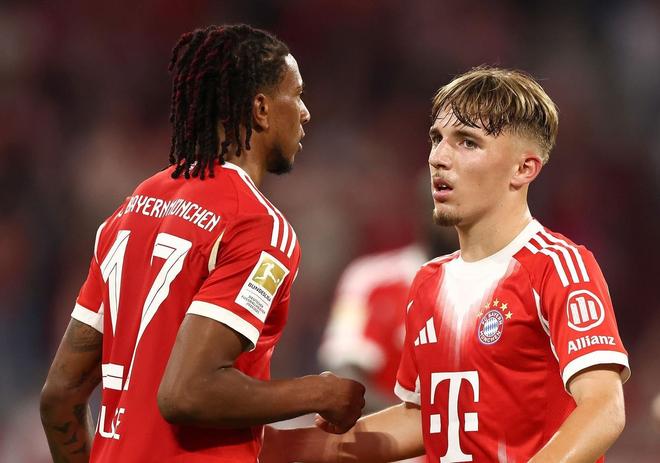 卡爾vs弗賴堡數(shù)據(jù)：傳射建功，完成4次過人+3次搶斷