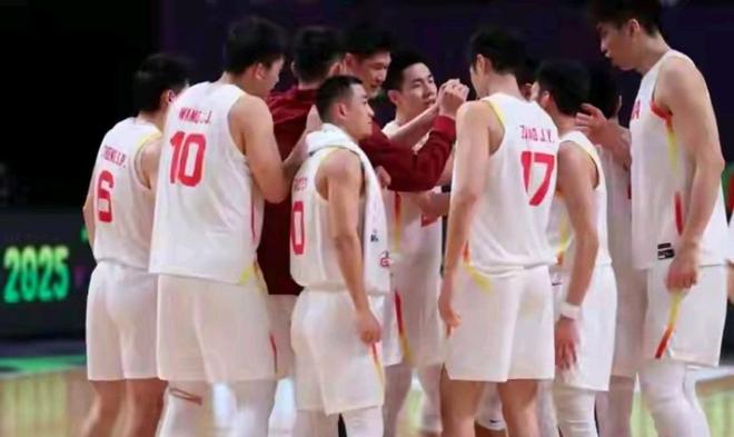 新征程的号角：中国男篮吹响世界杯预选赛集结号