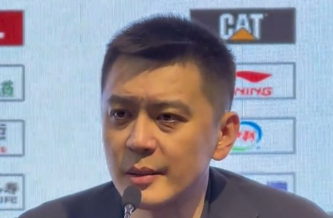 输广厦发布会！杨鸣与莫兰德亲承强度匹配不上，正打磨攻守技战术