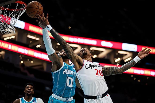 各方面的能力都被高估了？快船鋒線新援的表現(xiàn)遠低于大家的預期？