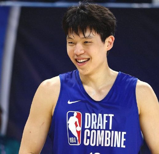 ESPN最新模拟选秀：杨瀚森第35顺位被76人选中 有望搭档恩比德？