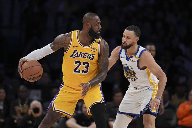 NBA新赛季揭幕战：火箭vs雷霆&湖人vs勇士！