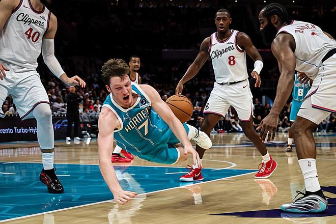 面對快船繼續(xù)強勢表現(xiàn)！黃蜂四號秀的成熟度看起來遠超預期？