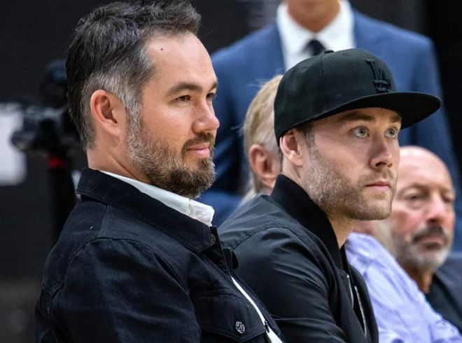 官宣全部解雇！湖人出現(xiàn)大地震，詹姆斯位置也不穩(wěn)？