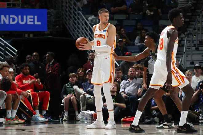 西部倒數(shù)第一！鵜鶘慘負老鷹吞9連敗 波津29+7杰倫18+11+9