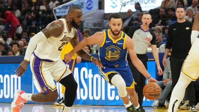 2025-26赛季NBA赛程解析：湖人勇士等四队霸榜全国直播，黄蜂最惨