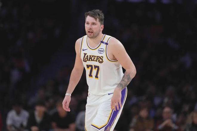 NBA目前最具影响力的5份Max合同，谁的合同能影响联盟格局
