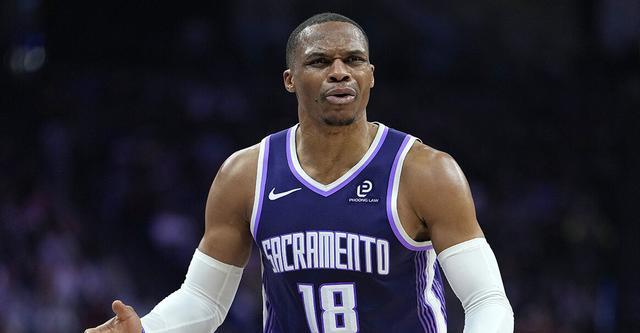 聯(lián)盟官方：國(guó)王后衛(wèi)威斯布魯克因假摔 被處以2000美元罰款