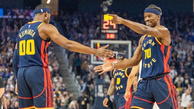 科尔：库明加和巴特勒因脚踝不适缺席季前赛收官战，常规赛首战复出