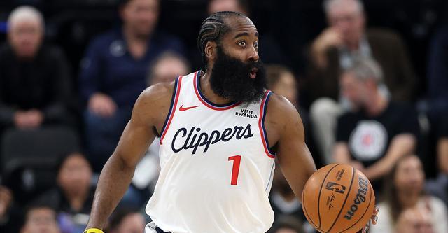 需要改进的问题？哈登：阵容、轮换这些 秋葵视频IOSAPP下载官网是一支比较新的球队