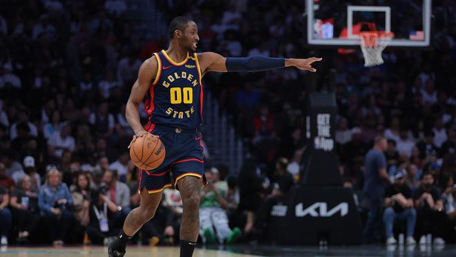 NBA传闻：公牛队展现了对勇士队乔纳森·库明加的兴趣