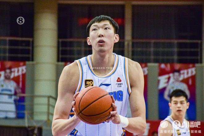 媒體人談周琦：CBA是否該就球員傷病出臺措施？能不能打得有標(biāo)準(zhǔn)