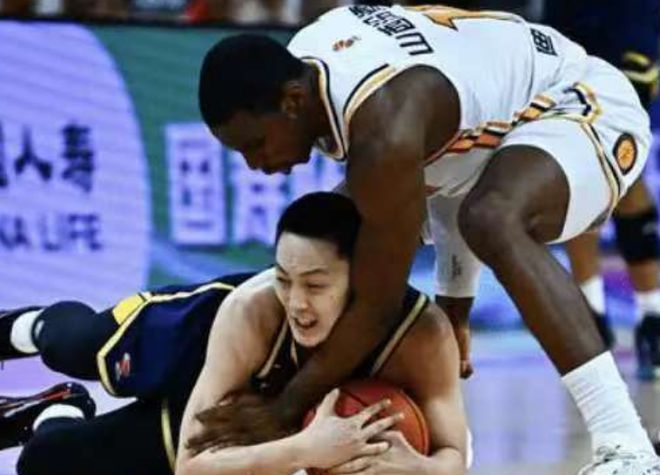 CBA季后賽8進4結(jié)束了G3所有比賽，最新積分榜如下！