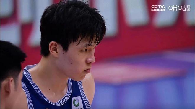 离黑八，就差一点点，赛后主教练揽责！