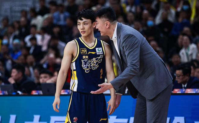 CBA深夜官宣！张明池下赛季停赛1场，杜锋再收1万元罚款