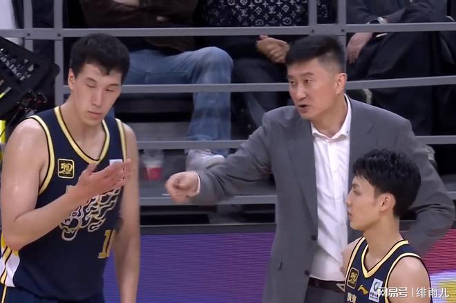 杜锋赌一把！押宝“辽宁克星”，拒绝交易邹阳，放弃广东双王炸？