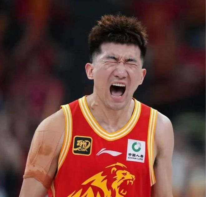 孙铭徽夺冠后专访！自曝打封闭，大赞布朗自律，渴望更多冠军！