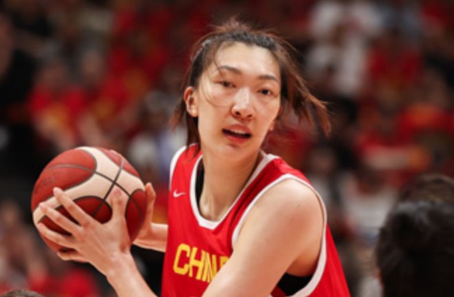 韓旭熱身賽總結(jié)：6戰(zhàn)4場上雙扛內(nèi)線大旗 亞洲杯她仍是頭號核心