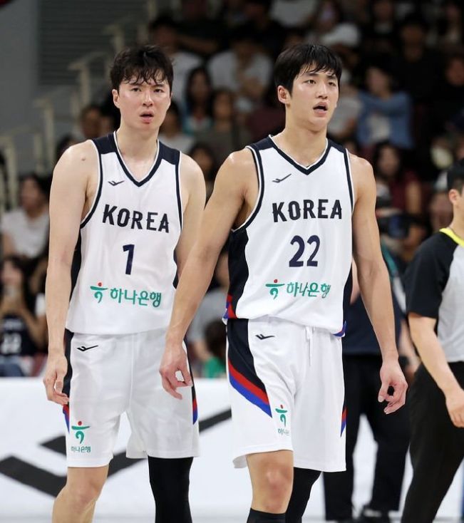 比曾凡博如何？韩国双星合砍34+21+11助打爆日本华裔 男篮需警惕