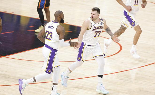 魔术师：湖人输在防守不佳&对抗不够 过多依赖詹东里单打