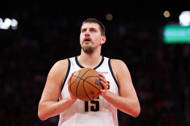 對攻大戰+超級逆轉！黑馬下半場轟85分斬落掘金，NBA杯殺進8強