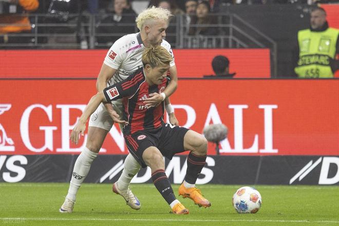 德甲最新积分战报 斯图加特逆转差拜仁7分 法兰克福4轮不败升第7