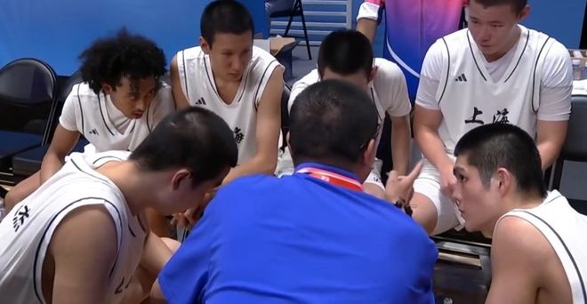 顶住反扑！广东U18男篮险胜上海，打进全运会决赛