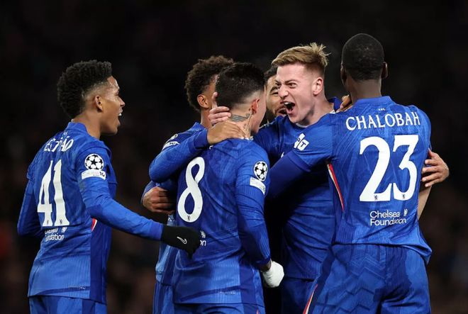 埃斯特旺閃耀斯坦福橋，切爾西青春風暴擊碎巴薩