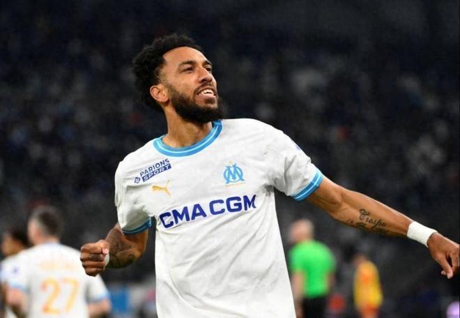 4分鐘雙響+追平亨利！36歲奧巴梅揚(yáng)用絕殺逆轉(zhuǎn)創(chuàng)造奇跡