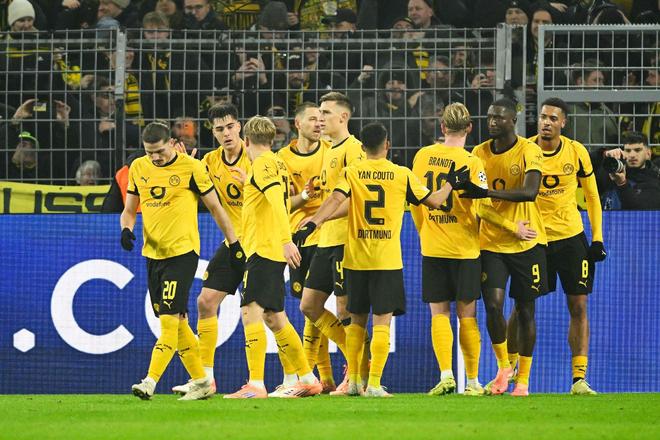 與4結緣，多特5輪歐冠聯賽有4輪打入4球，剩下1輪被曼城進4球