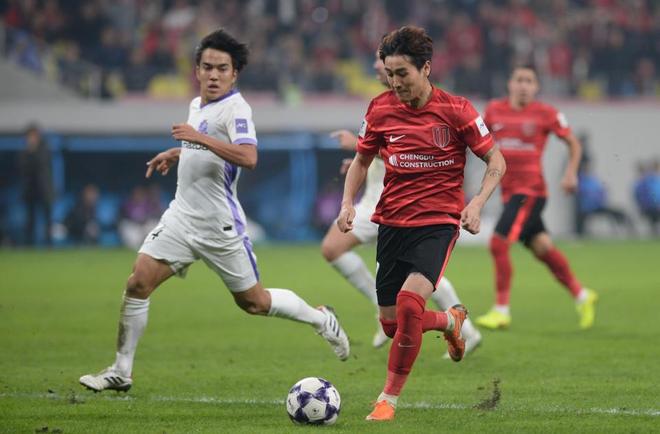 中超3隊倒數！海港蓉城不勝，媒體人熱議：內卷嚴重抑制中國足球