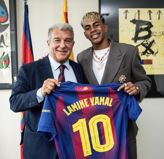 隨著巴薩0-3，黃潛0-4，畢包0-0，歐冠最新形勢：西甲5隊無緣前8