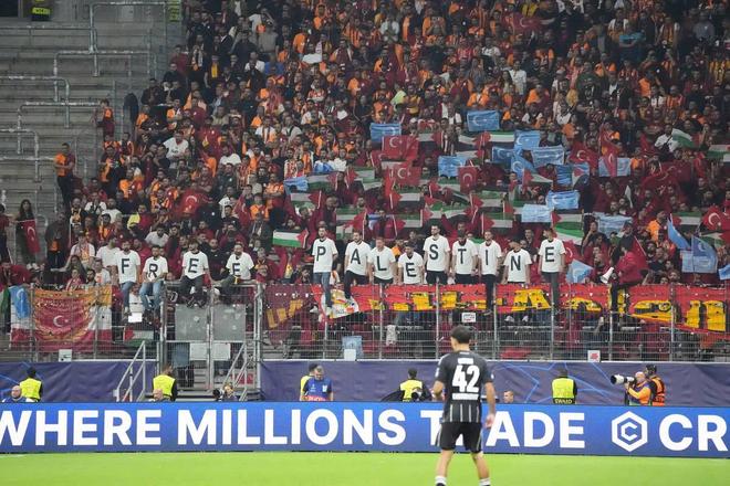 巴薩為何連續兩年歐冠小組出局？三大致命缺陷曝光