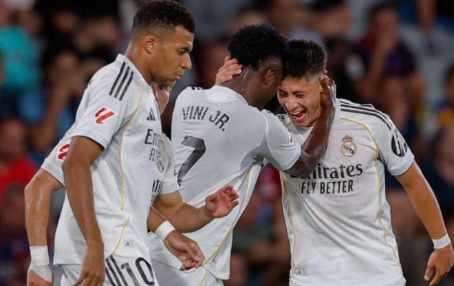 37分鐘4球！姆巴佩殺瘋了：歐冠首次大四喜創紀錄，客場拯救皇馬