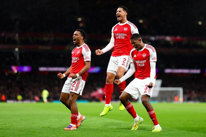 3-1！阿森納歐冠五連勝 拜仁不敗金身告破 兩替補破門塔帥神換人