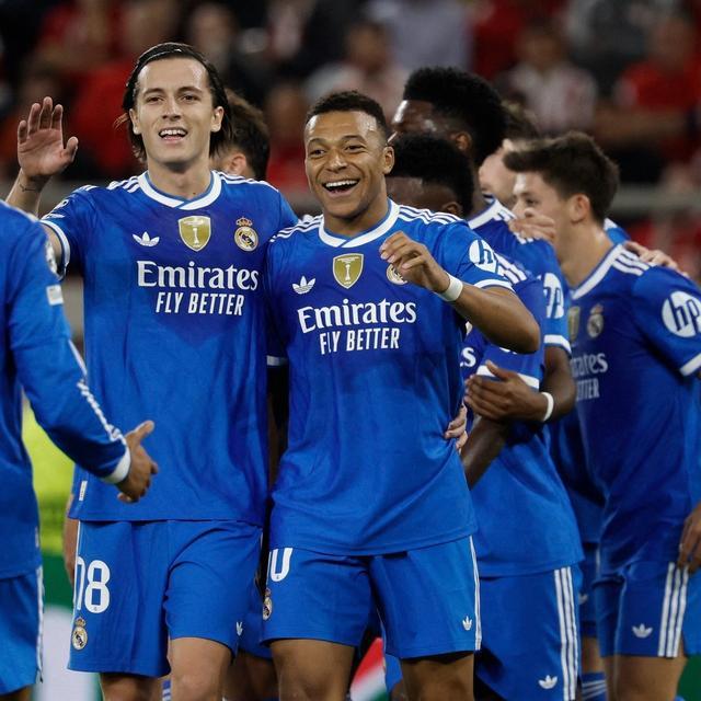 開場29分鐘3球，姆巴佩完成歐冠歷史第三早的帽子戲法