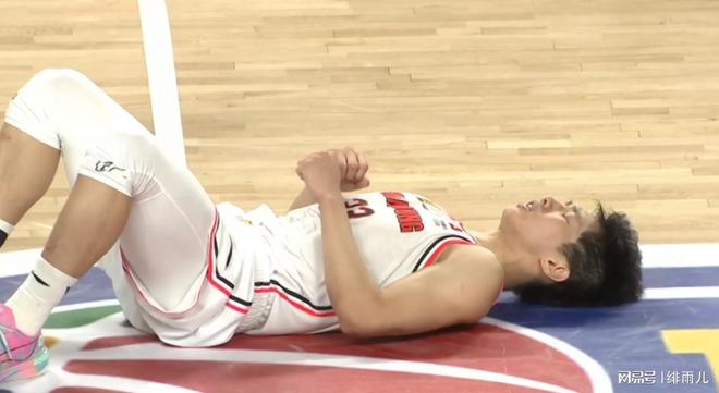 全部進一隊！廣東三大主力打成大腿，保送杜鋒躺進總決賽！