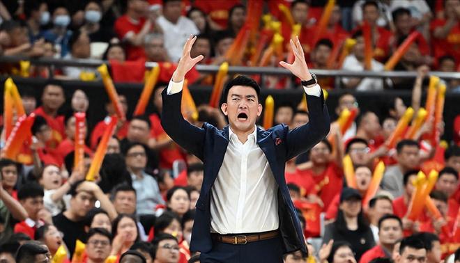 三支球隊換帥！CBA新賽季20支球隊主教練一覽